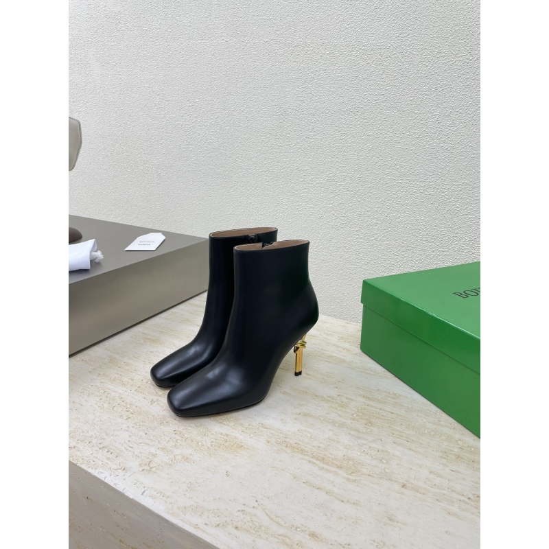 bo*te*ga Ve*ne*ta boots